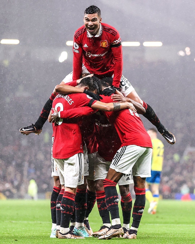 继续留在场 继续留在场